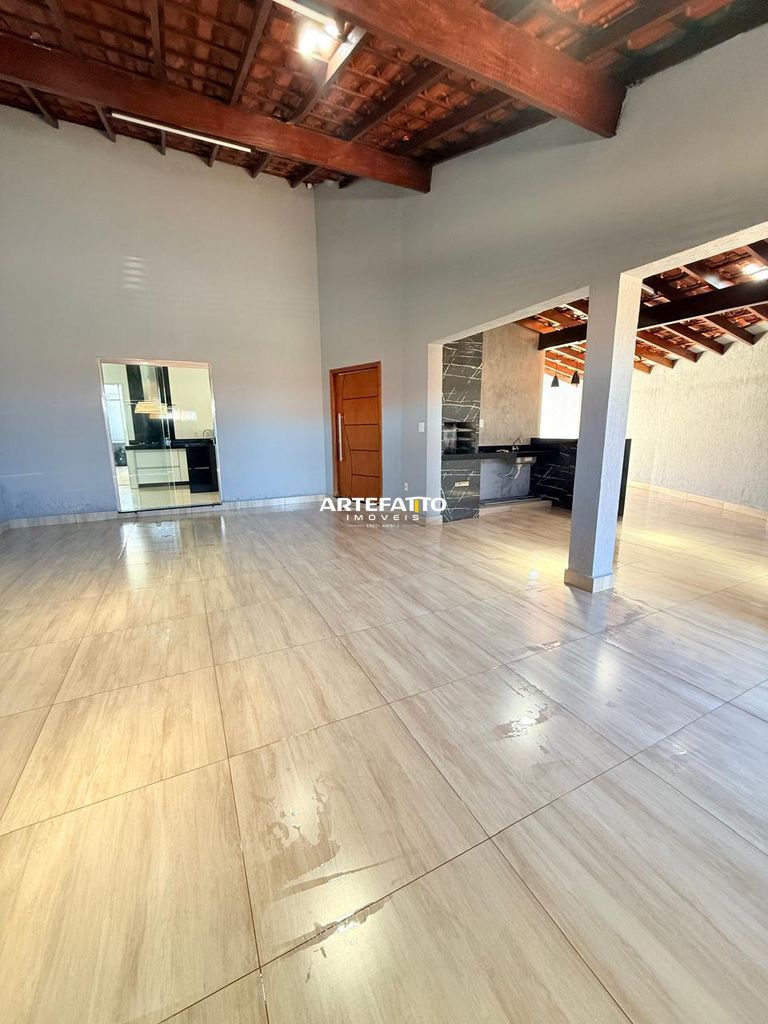 Casa à venda com 3 quartos, 198m² - Vila Real,Franca 