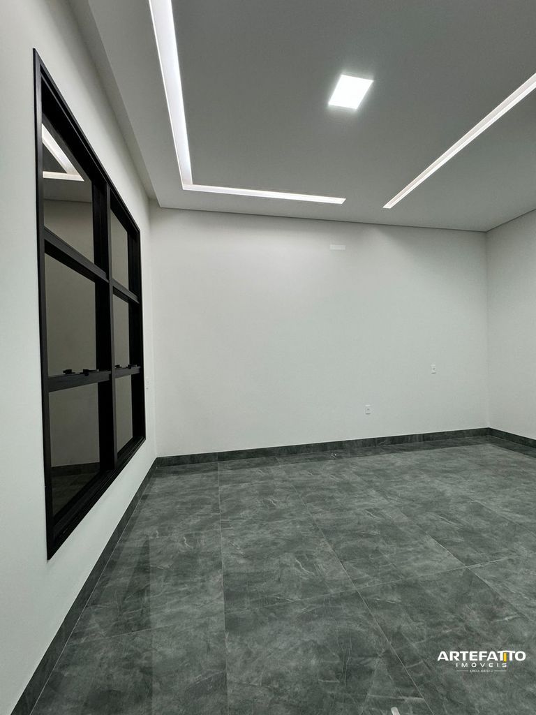 Casa à venda com 3 quartos, 152m² - Jardim Natal,Franca 