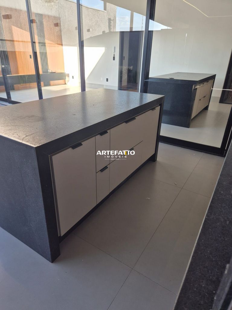 Casa à venda com 3 quartos, 141m² - Jardim Natal,Franca 