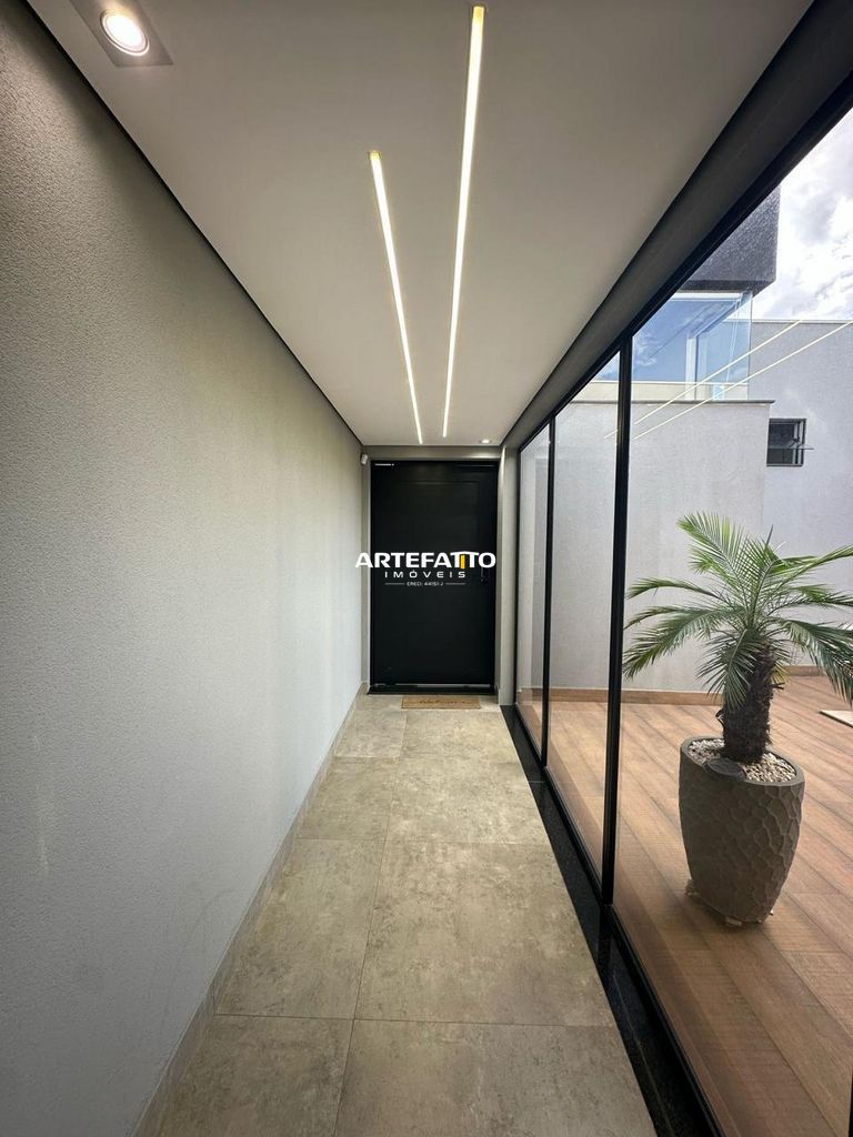  - 
				Casa à venda em Franca, Jardim Natal I, com 3 quartos, 159m²
			