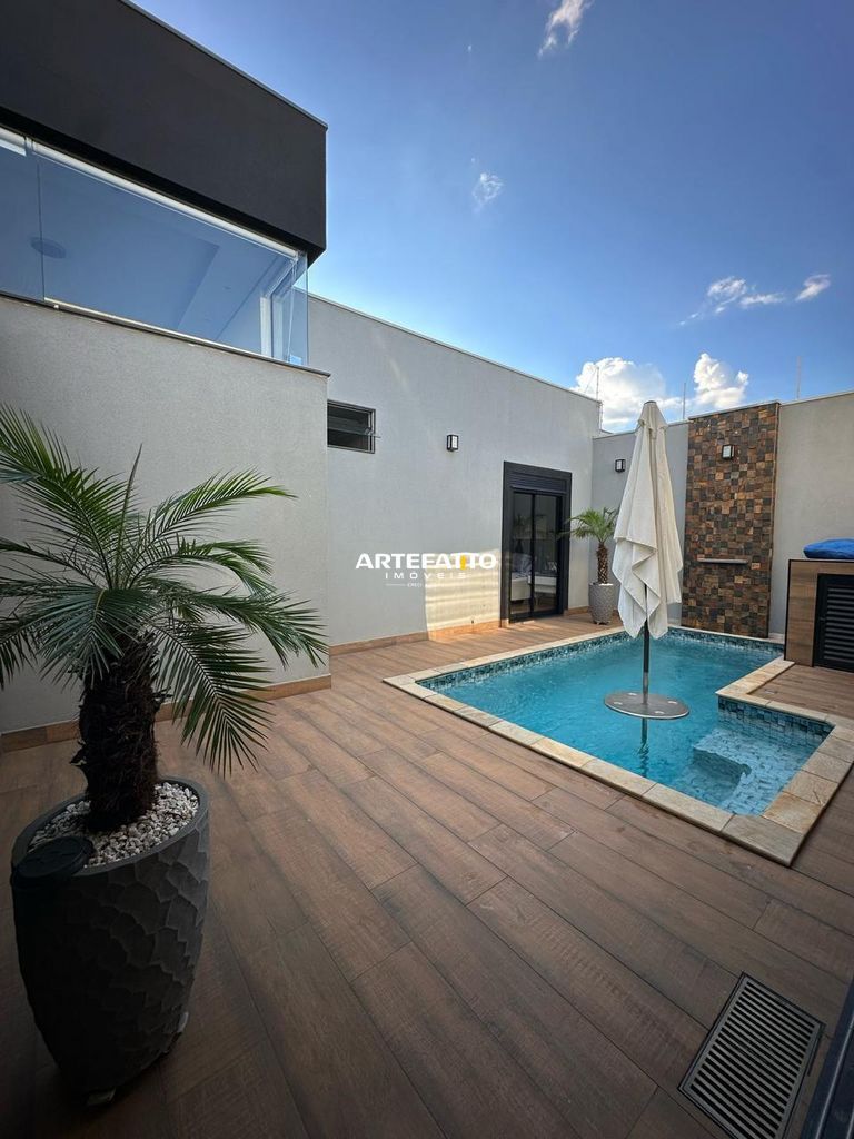 Casa à venda com 3 quartos, 159m² - Jardim Natal,Franca 