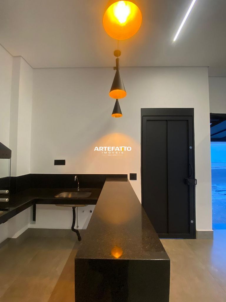  - 
				Casa a Venda Primo Meneghetti II
			