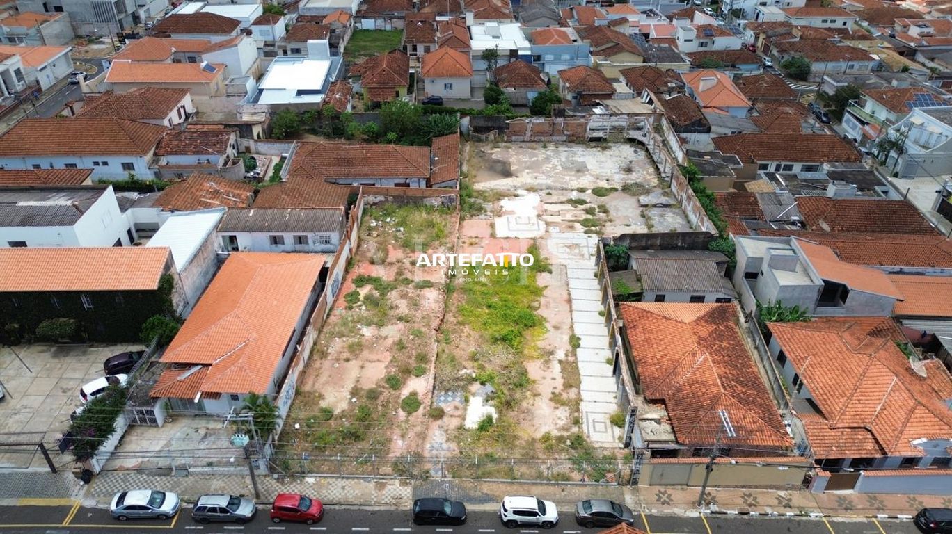 
				Terreno à venda, 1.613 m² no Centro de Franca
			 - Imobiliária Artefatto Imóveis - Franca/SP