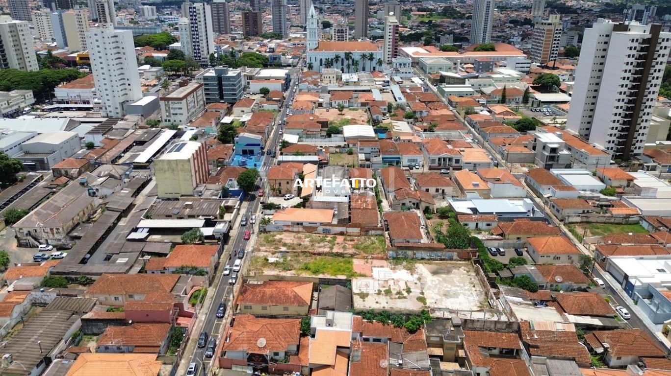  - 
				Terreno à venda, 1.613 m² no Centro de Franca
			