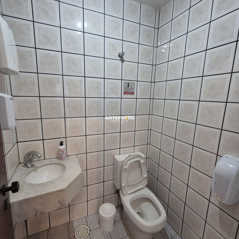  - 
				Sala comercial no Medical Center no Centro
			