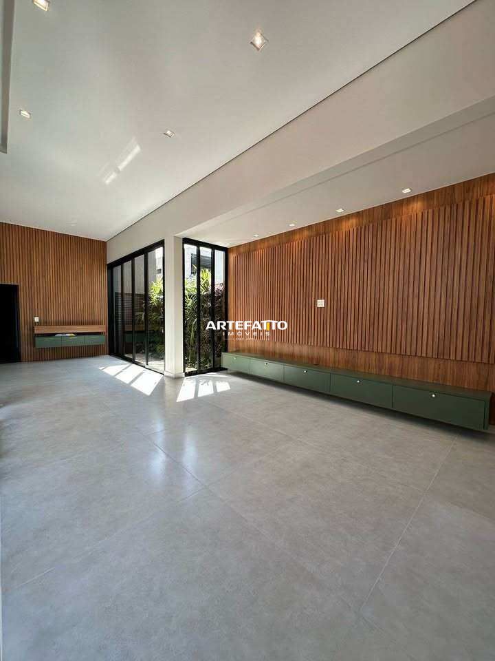 Casa à venda com 4 quartos, 272m² - Villa di Capri,Franca 