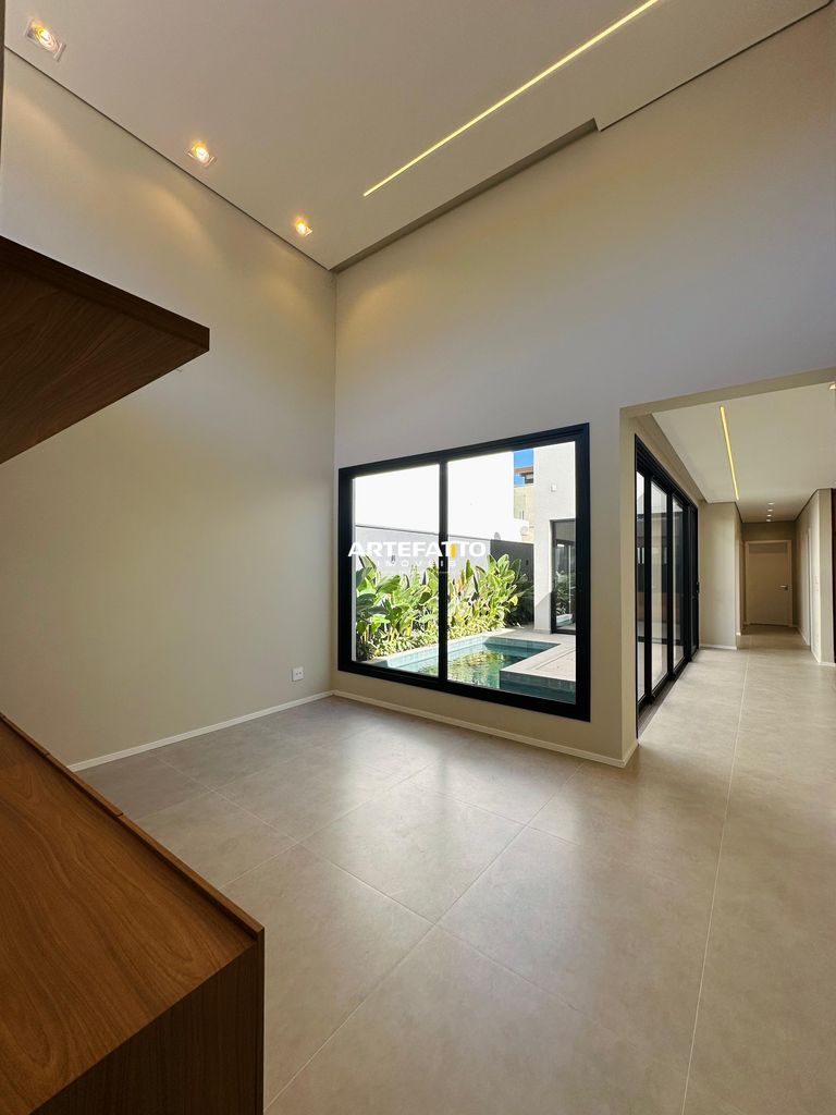  - 
				Casa de condomínio à venda, no Veredas, com 3 suítes
			