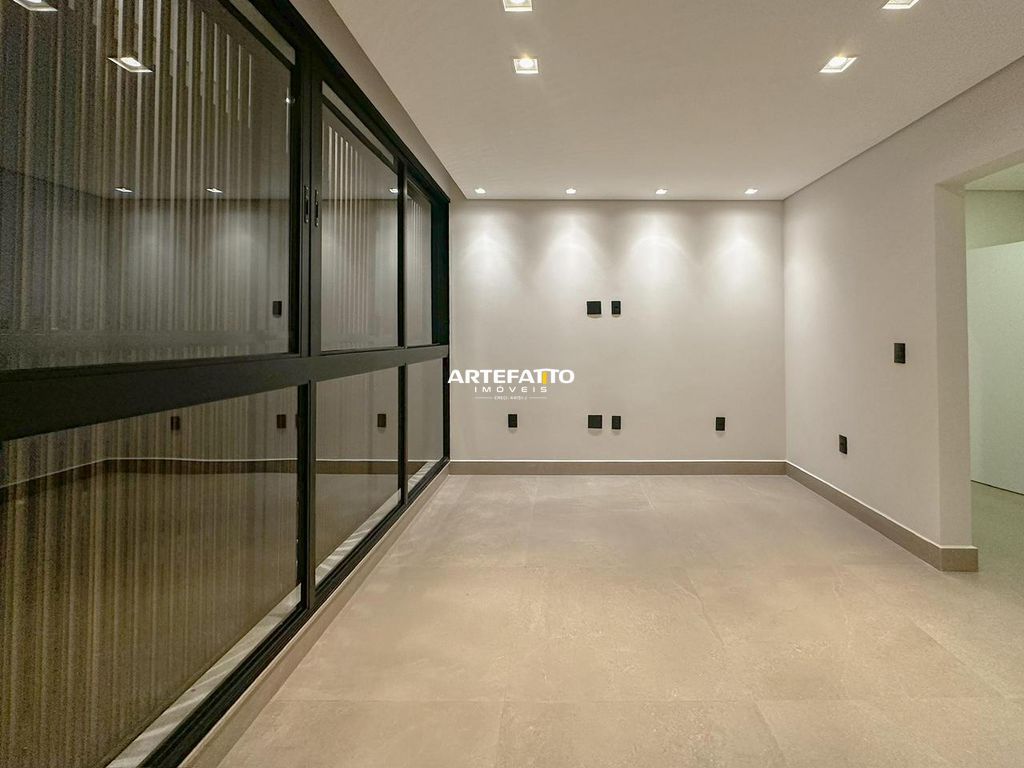 Casa à venda com 4 quartos, 317m² - Condomínio Veredas de Franca,Franca 