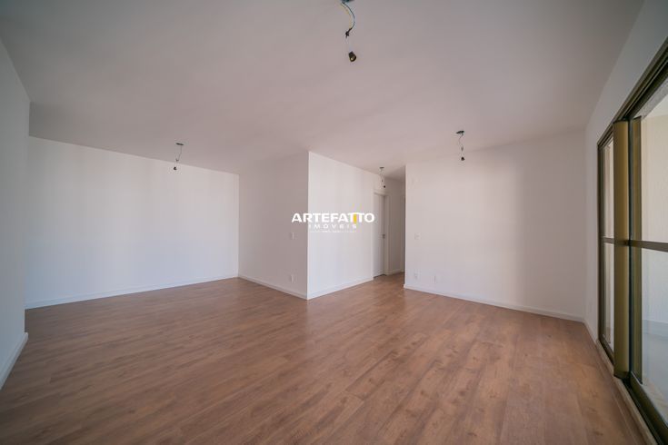  - Apartamento à Venda em Aclimação, São Paulo - SP