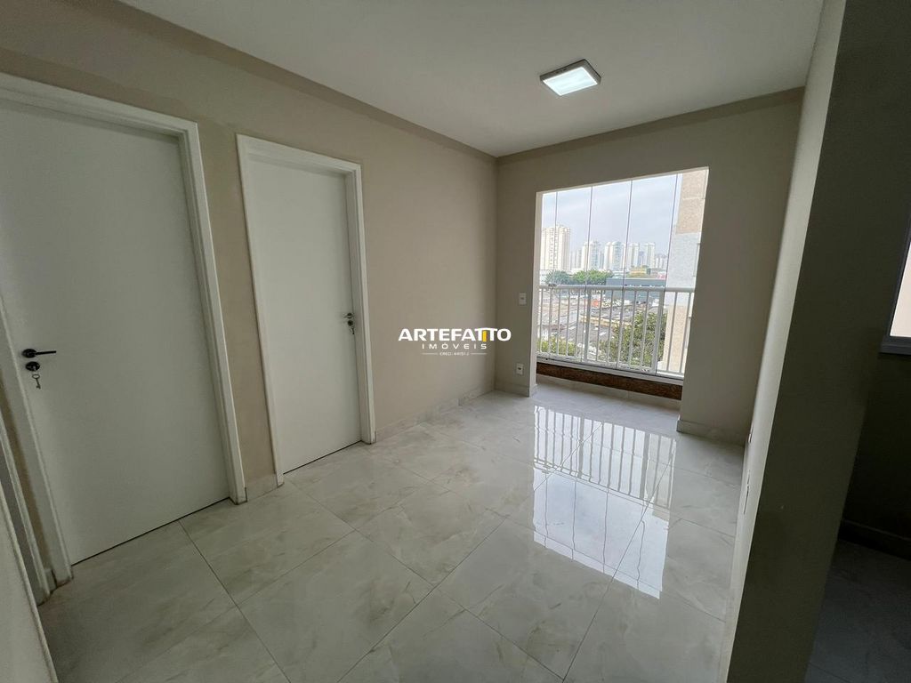  - 
				Apartamento pronto para morar em frente ao metrô
			