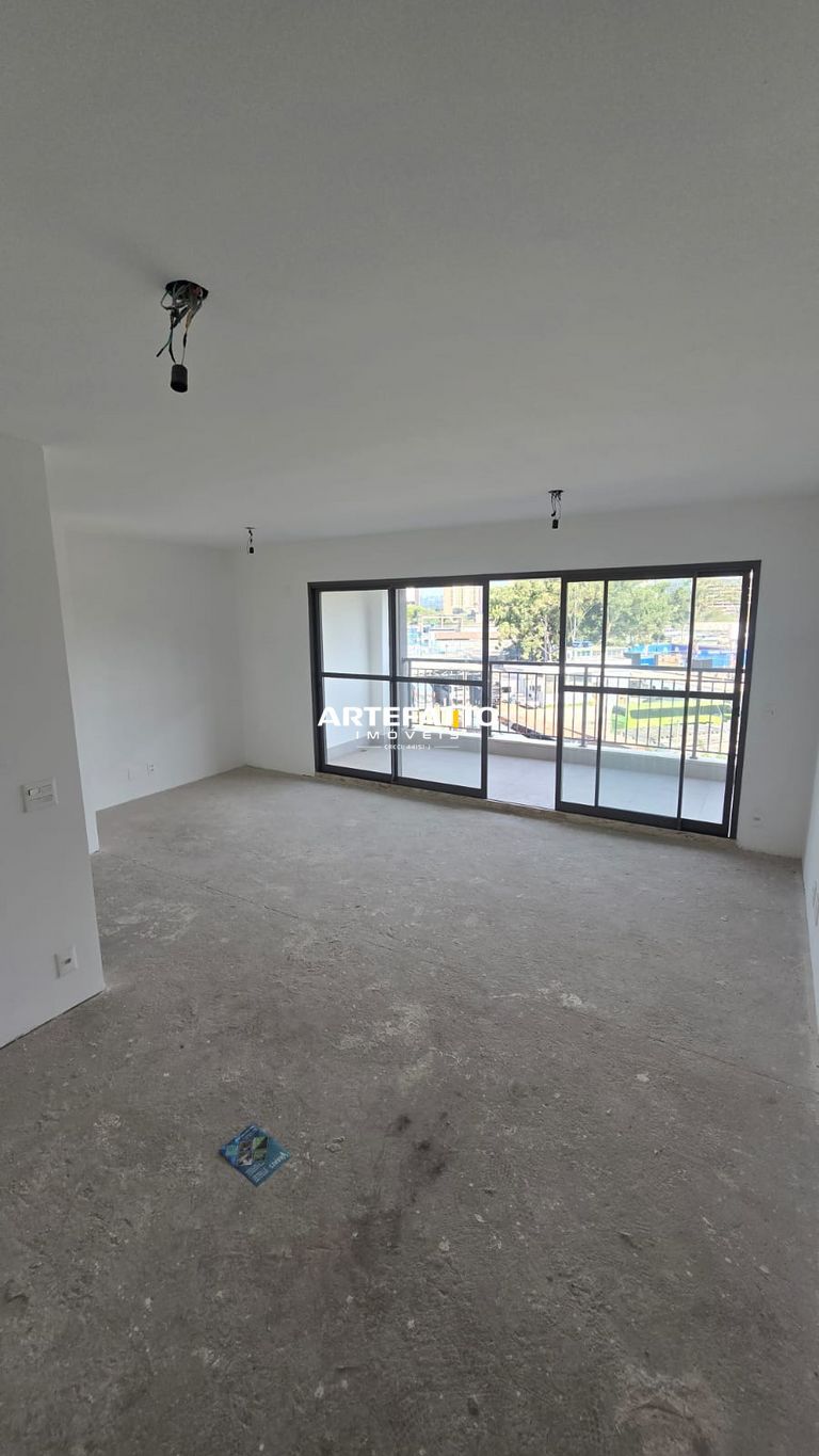 
				Apartamento à venda em São Paulo, Barra Funda, com 4 quartos, 116m²
			 - Zbroker Imóveis