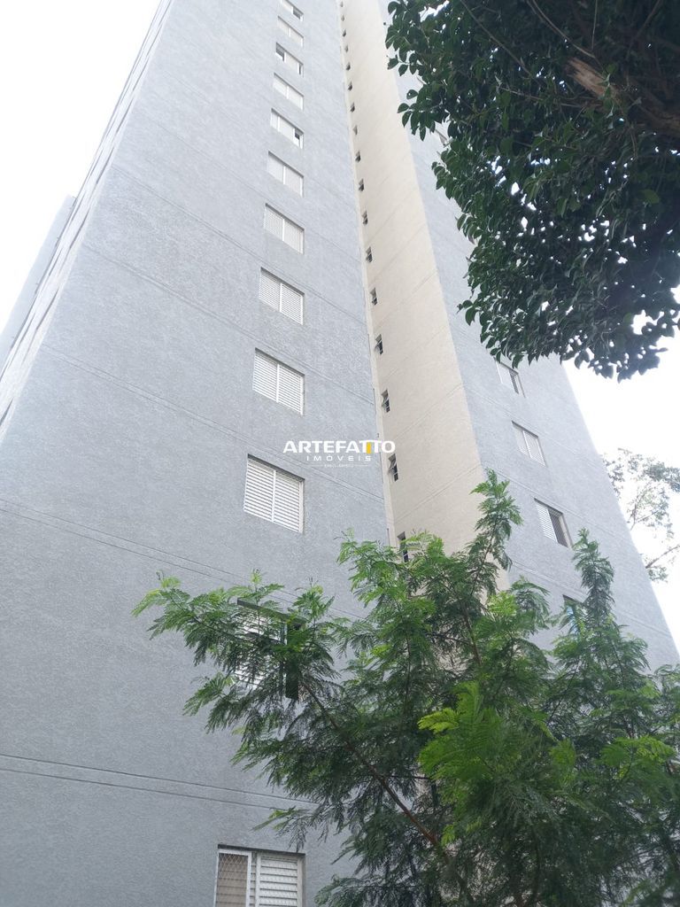  - 
				Apartamento à Venda
			