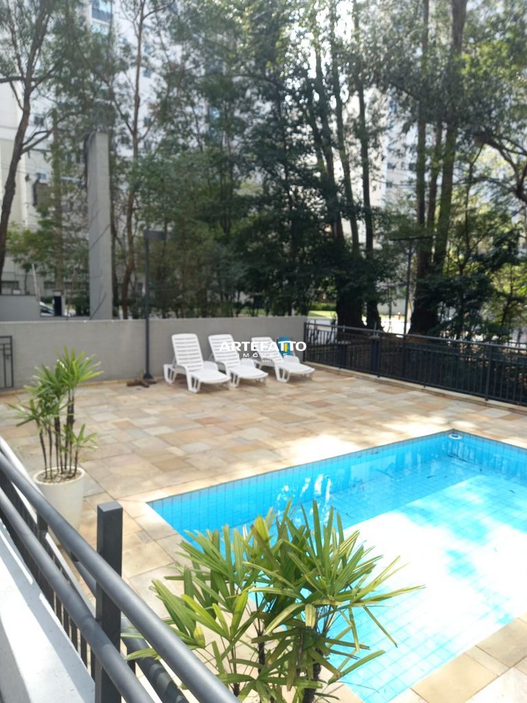  - 
				Apartamento à Venda
			