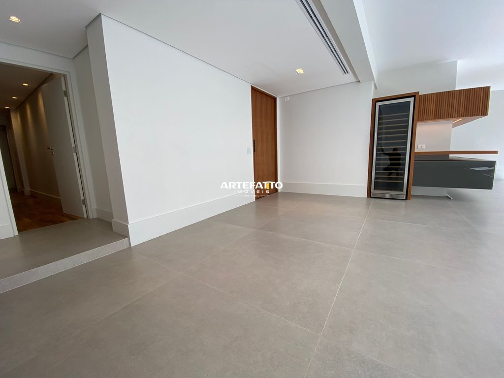  - Apartamento à Venda em Jardins, São Paulo - SP