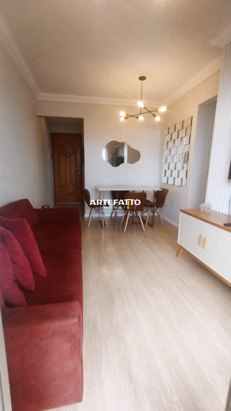 
				Apartamento 2 dormitórios varanda e vaga de garagem
			 - Zbroker Imóveis