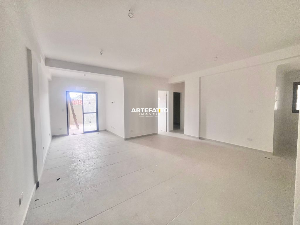  - Apartamento à Venda em Centro, Ubatuba - SP
