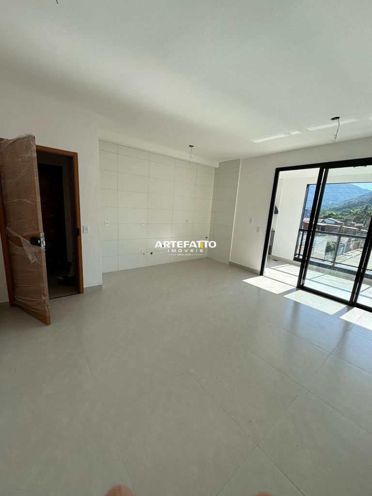 
				Apto 2 dormitório - Pereque Açu
			 - Zbroker Imóveis