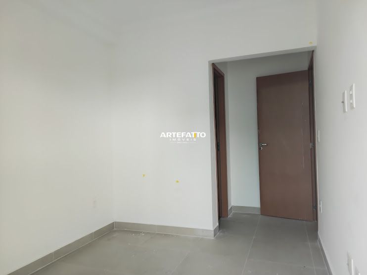  - 
				Novíssimo apartamento nas Toninhas
			