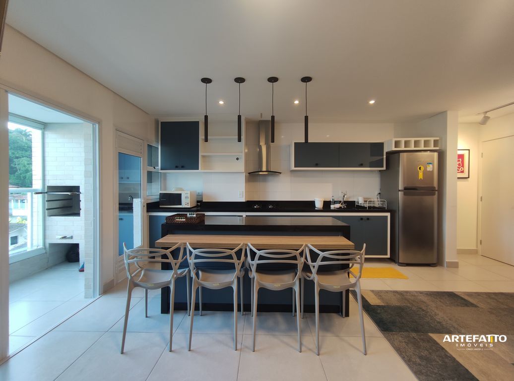 Apartamento à venda com 2 quartos, 65m² - Praia das Toninhas,Ubatuba 