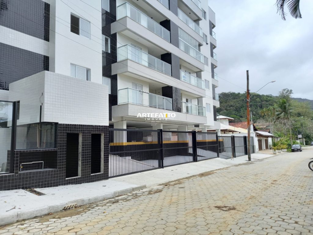 
				Apartamento nas Toninhas com dois dormitórios
			 - Zbroker Imóveis