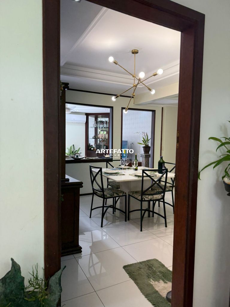 Apartamento à venda com 3 quartos, 136m² - Praia das Toninhas,Ubatuba 