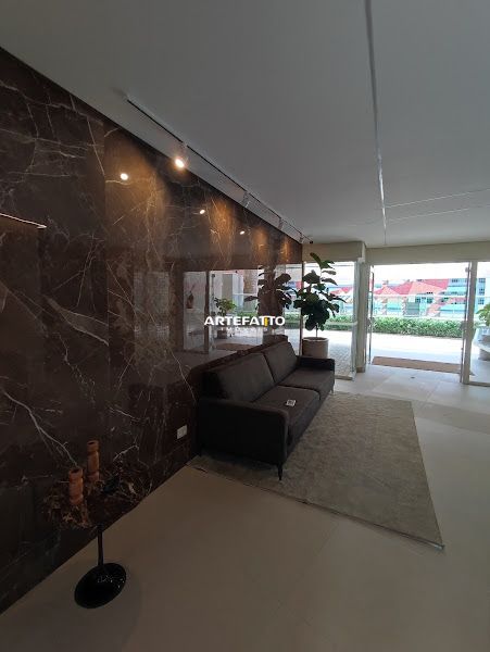  - 
				Novíssimo e lindo apartamento no Tenório
			