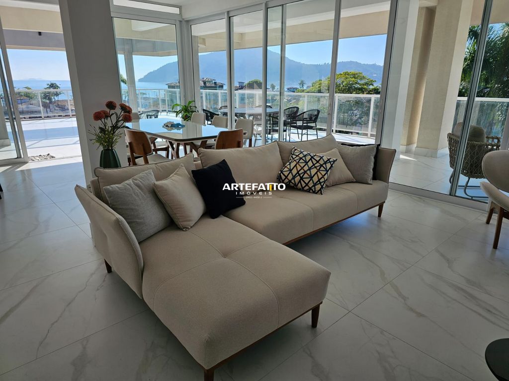Apartamento à venda com 3 quartos, 500m² - Itaguá,Ubatuba 