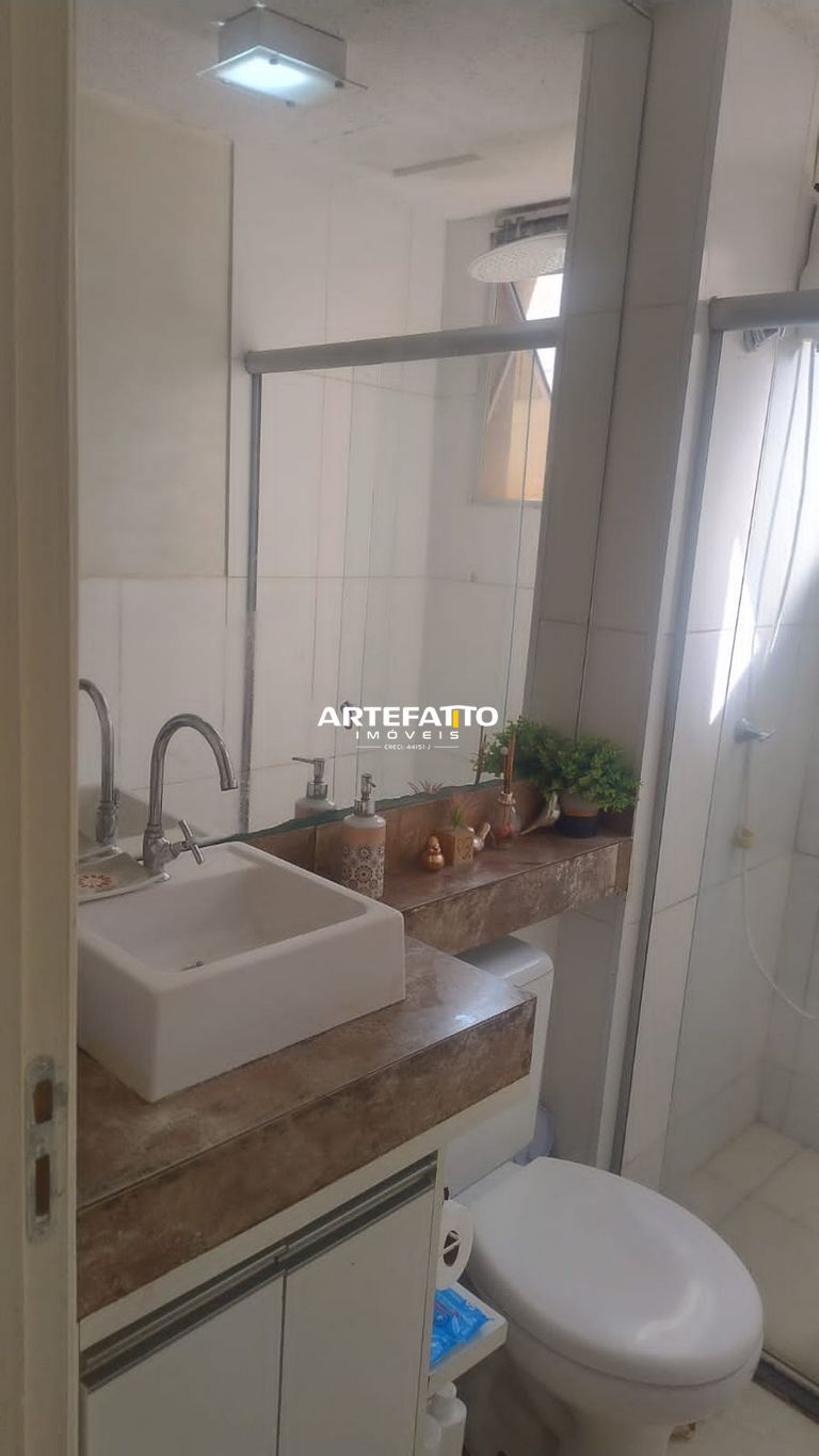  - Apartamento com 2 dormitórios no bairro Chácara Espraiado