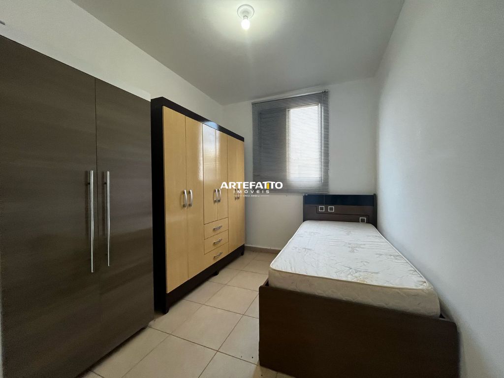  - Apartamento térreo mobiliado com 2 dormitórios