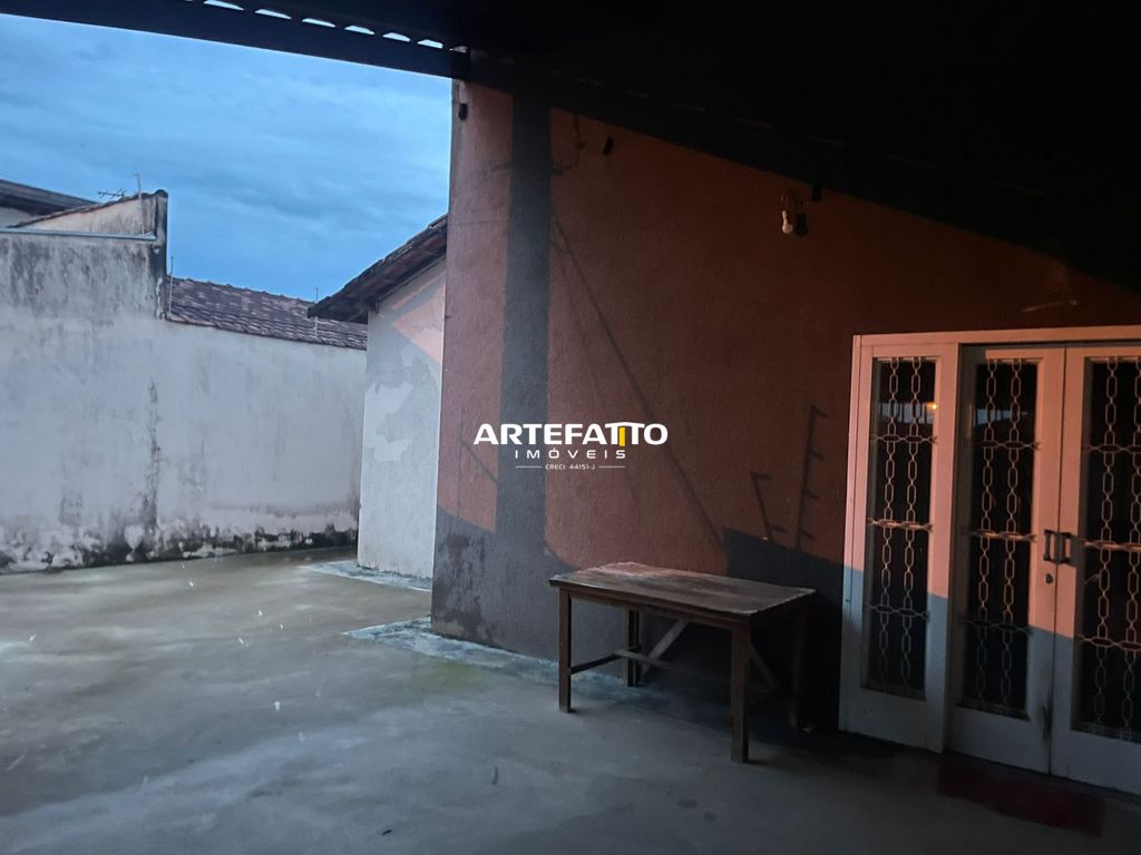 Casa à venda com 3 quartos, 150m² - Jardim Santa Mônica,Franca 