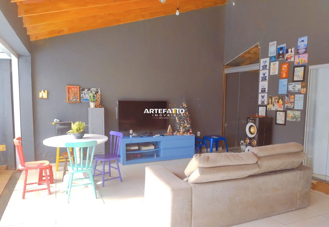 Casa à venda com 3 quartos, 170m² - Parque Santa Hilda,Franca 