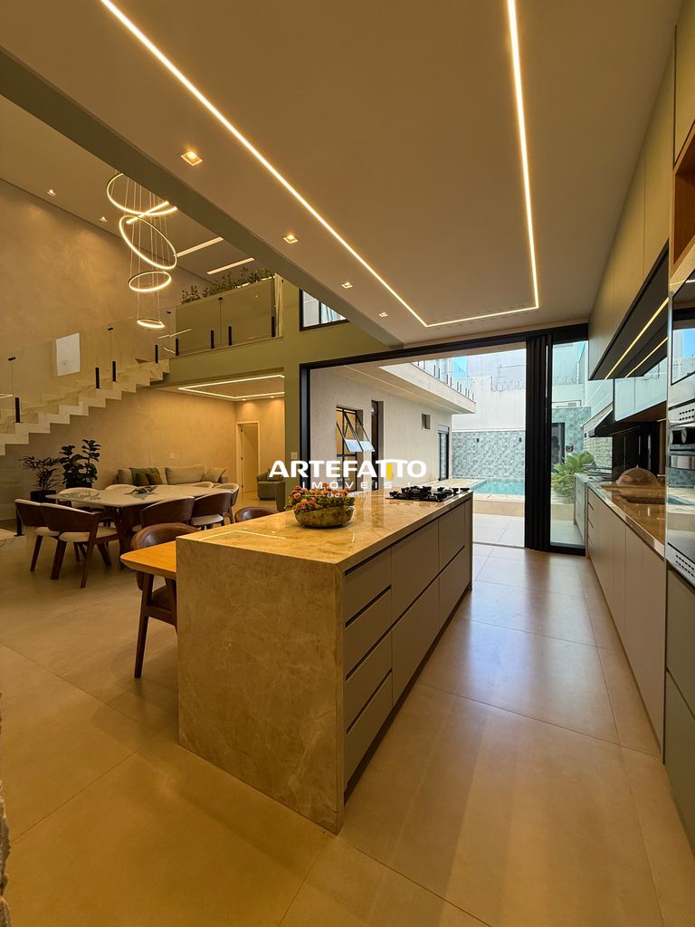 Casa à venda com 3 quartos, 257m² - Jardim Natal,Franca 