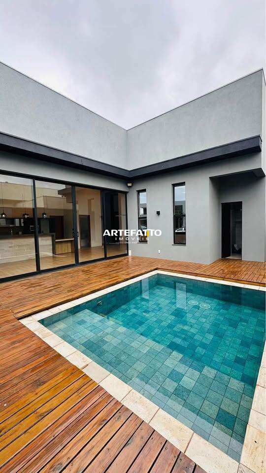  - Casa de condomínio à venda, no Residencial Olivito, com 3 quartos, 338m²