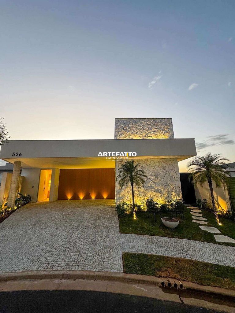 Casa à venda com 3 quartos, 226m² - Residencial Olivito,Franca 