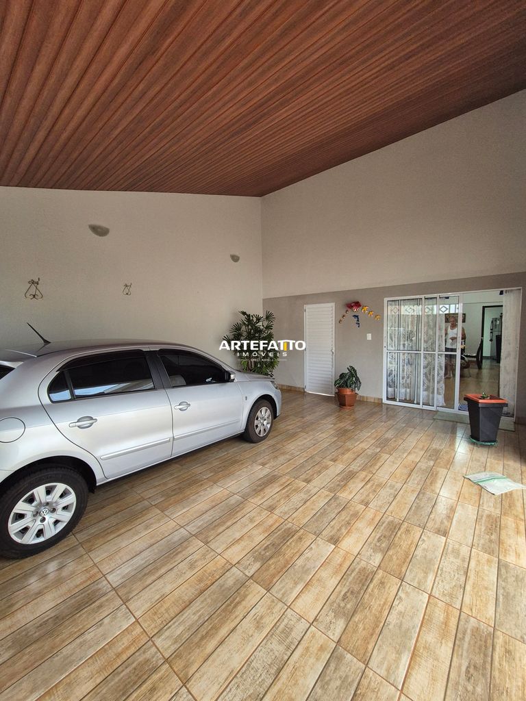 Casa à venda com 3 quartos, 190m² - Vila Aparecida,Franca 