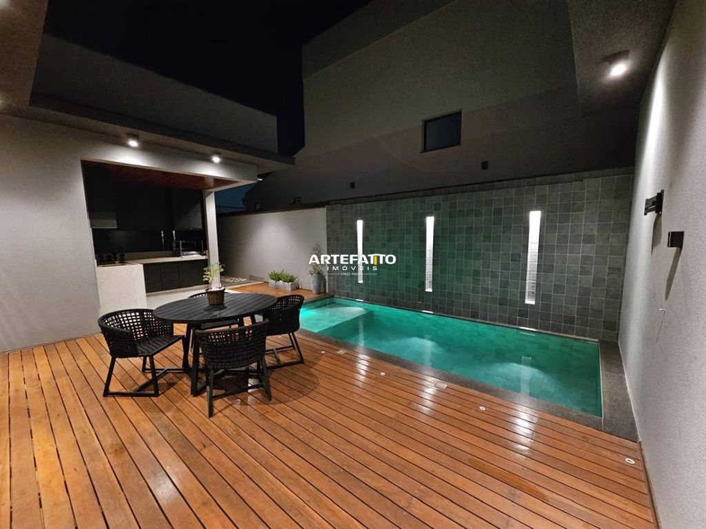 Casa à venda com 3 quartos, 220m² - Villa di Capri,Franca 