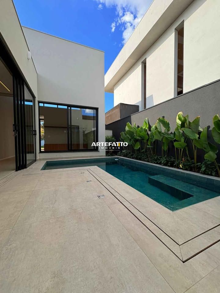 Casa à venda com 3 quartos, 215m² - Condomínio Veredas de Franca,Franca 