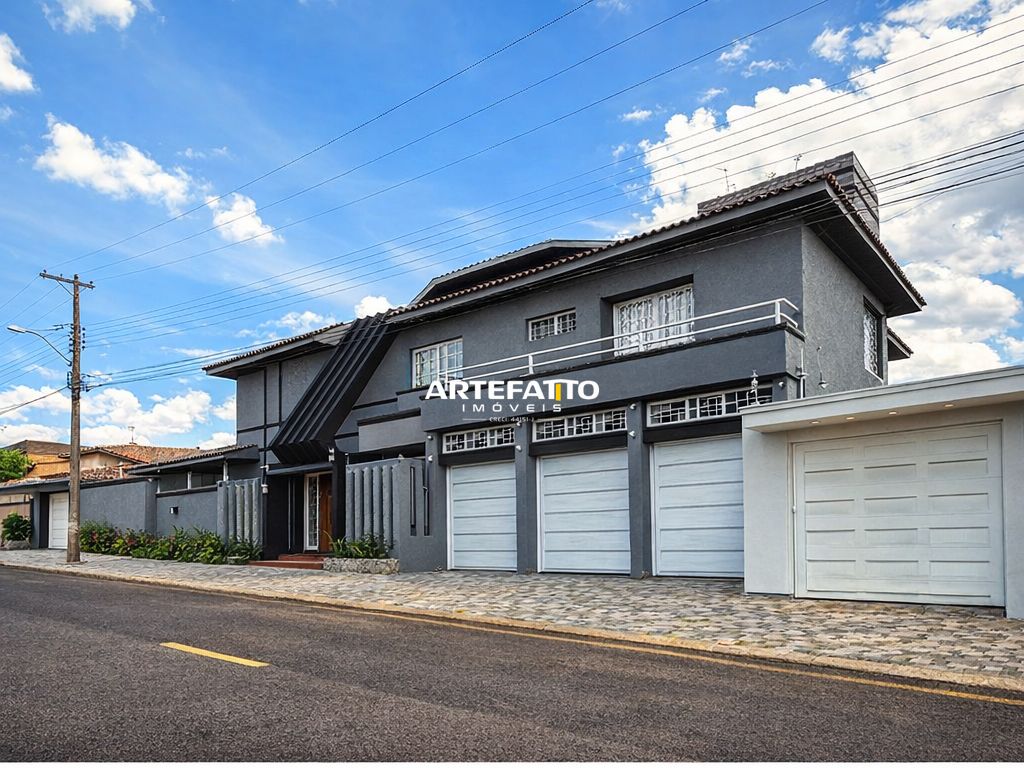  - Á VENDA_SOBRADO NO BAIRRO SÃO JOSÉ