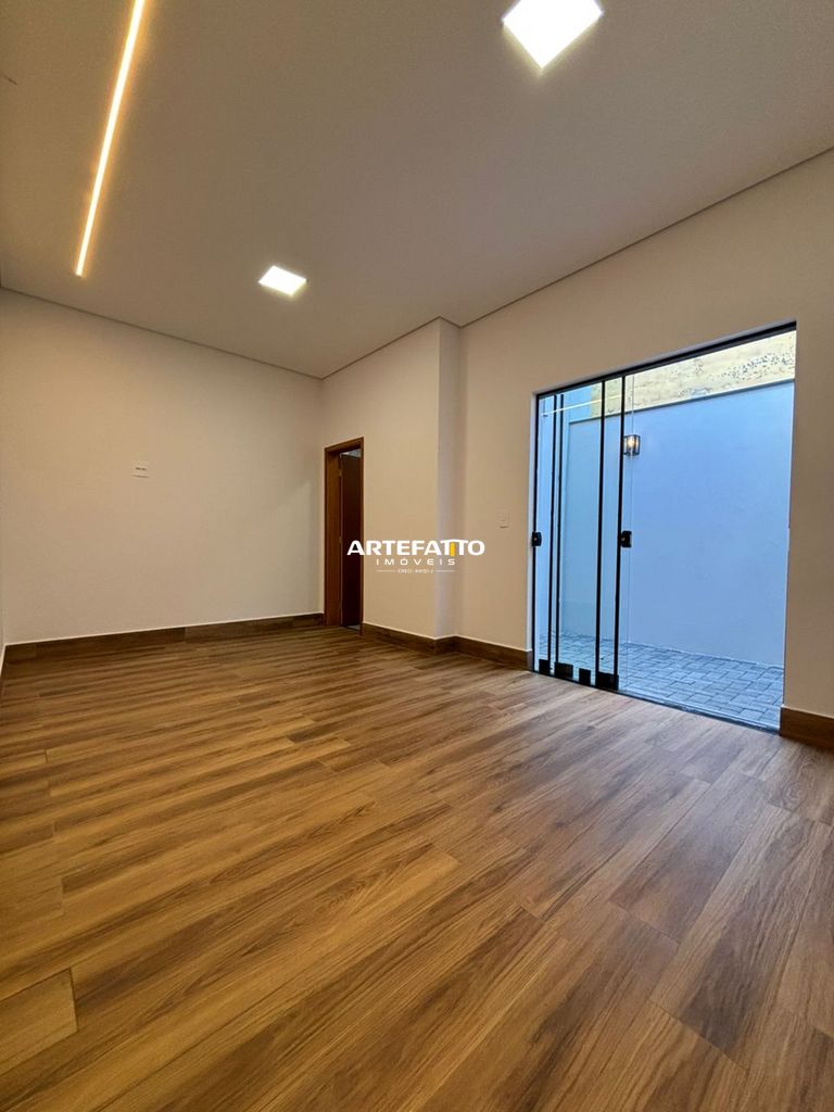 Casa à venda com 3 quartos, 120m² - Vila Scarabucci,Franca 