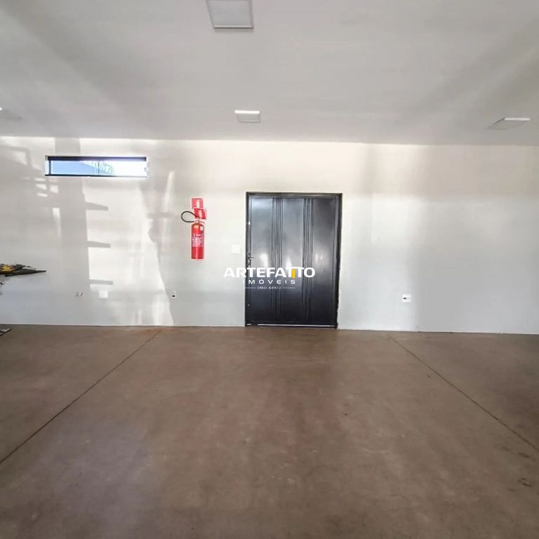  - Excelente Barracão disponível para locação