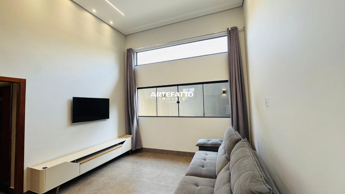  - Casa com 3 dormitórios no Jardim Piratininga