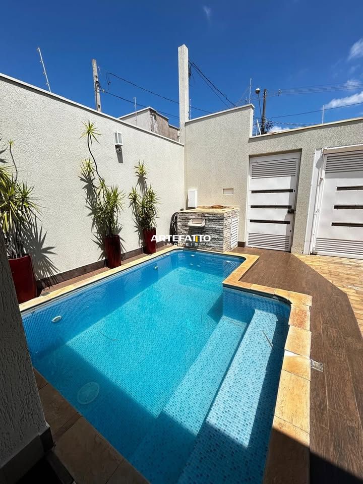 Casa à venda com 3 quartos, 189m² - Jardim Piratininga,Franca 