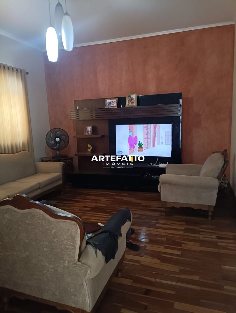 Casa à venda com 3 quartos, 160m² - Jardim Lima,Franca 