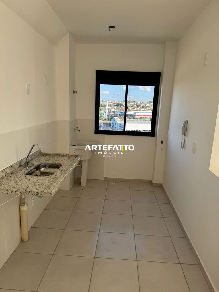  - Apartamento com 2 dormitórios no bairro Santa Rita