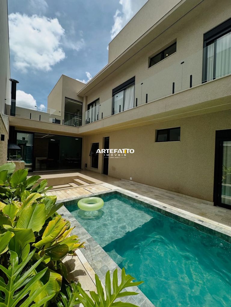 Casa à venda com 3 quartos, 257m² - Jardim Natal,Franca 