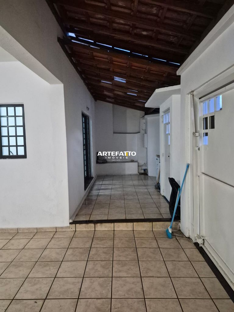  - Sobrado Vila Santa Cruz, 3 dorm. sendo uma suíte com closet e sacada.