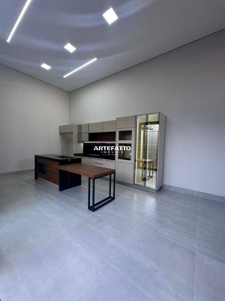  - Casa à venda, Jardim Natal, com 3 dormitórios, sendo uma suíte máster, 150m²