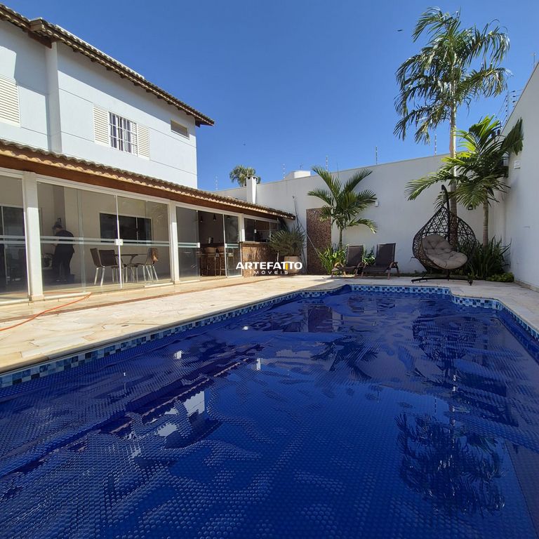 Sobrado à venda com 3 quartos, 255m² - Residencial Amazonas,Franca 