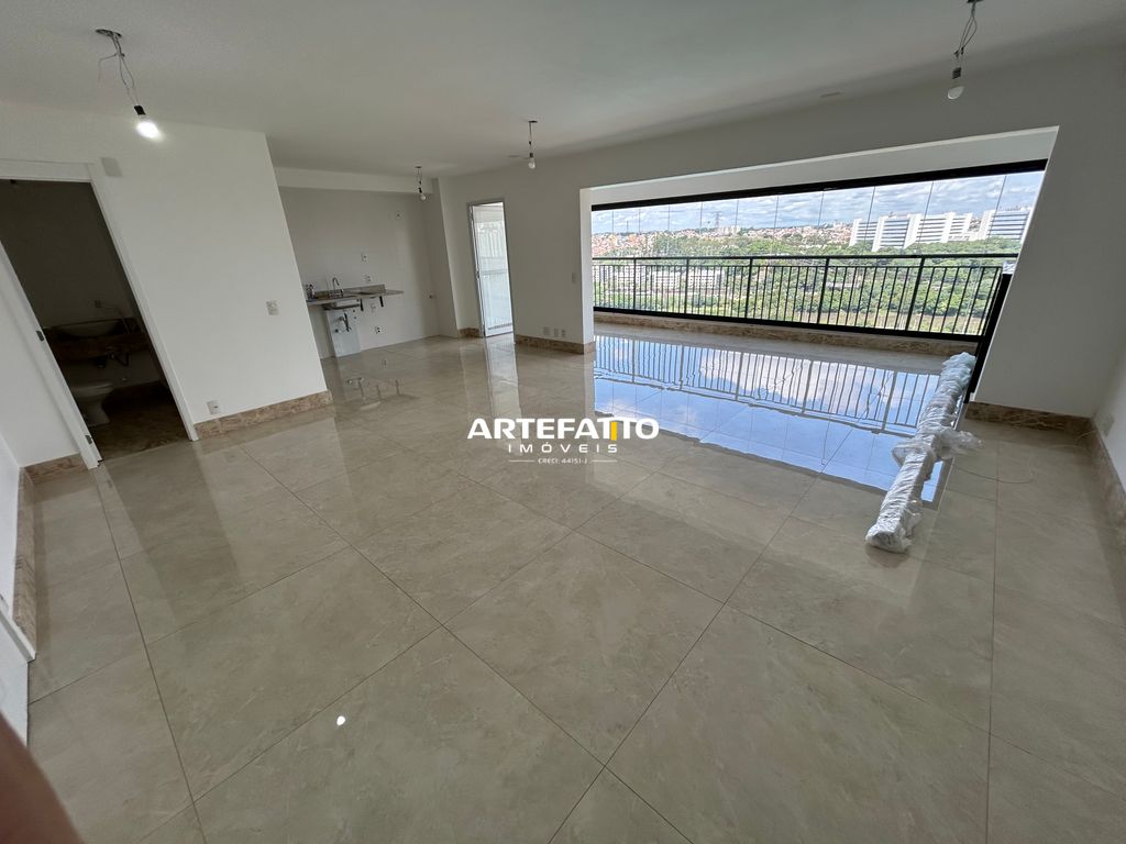 Apto com 2 suítes Impecável ao lado do primeiro CLUBE PRAIA de SP - Zbroker Imóveis