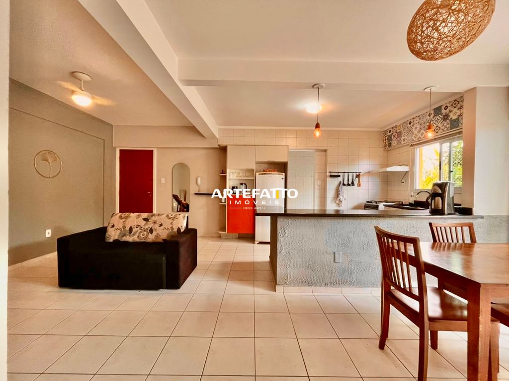 Apartamento à venda com 2 quartos, 100m² - Praia de Itaguá,Ubatuba 